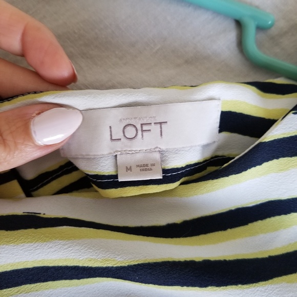 Loft Medium Short Sleeve Top - Picture 5 of 5